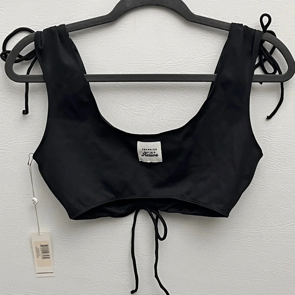 Frankies Bikinis sleek black